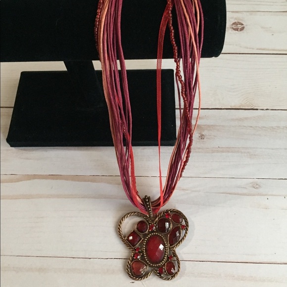 Gorgeous Red Cord Ribbon Butterfly Necklace Vintage OSFM - Picture 1 of 4